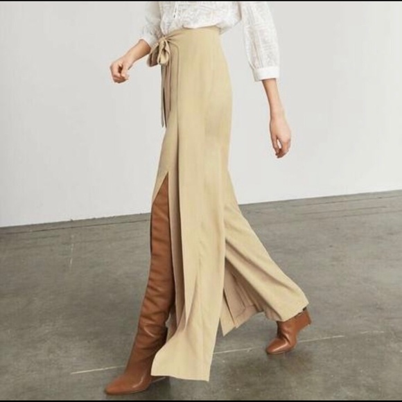 BCBGMaxAzria Pants - NWOT BCBGMAXAZRIA Jacklin Waist Tie Wide Leg Slit Pants Tan